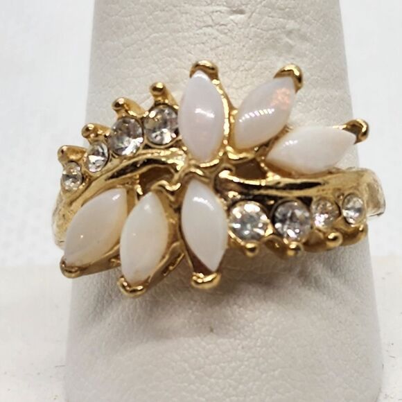 Vintage Uncas Faux Opal & Rhinestone Cocktail Ring - Picture 1 of 7